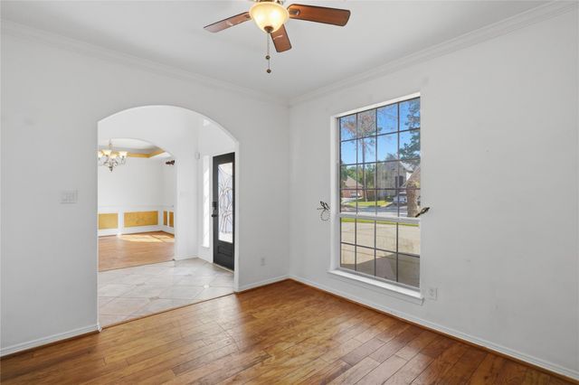 14911 Oxford Way, Houston, TX 77069