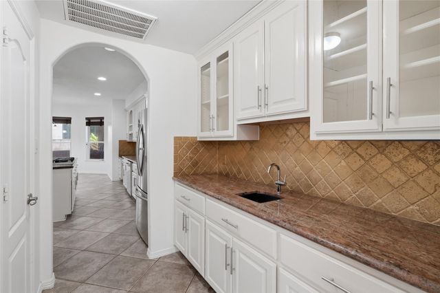 14911 Oxford Way, Houston, TX 77069