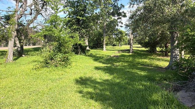 1551 W Texas Avenue, Baytown, TX 77520