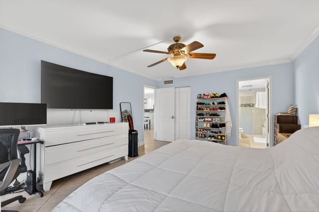 1627 Riverview Road 110, Deerfield Beach, FL 33441