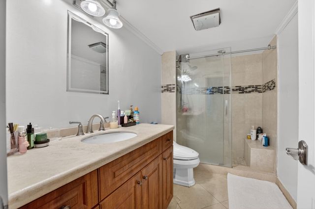 1627 Riverview Road 110, Deerfield Beach, FL 33441