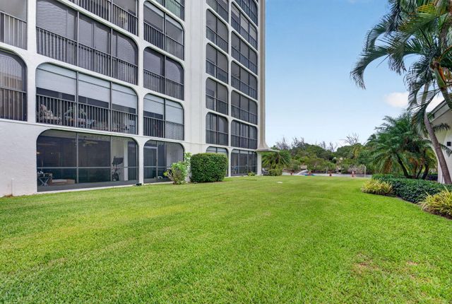 1627 Riverview Road 110, Deerfield Beach, FL 33441