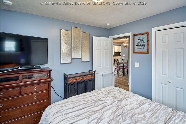 206 Kentucky Avenue, St Albans, WV 25177