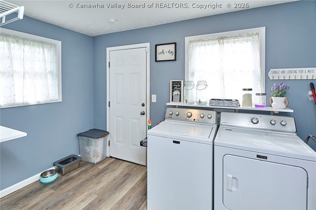 206 Kentucky Avenue, St Albans, WV 25177