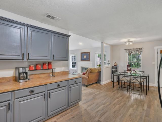 15067 Meadow Ridge Court, Nevada, TX 75173