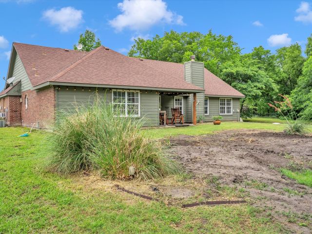 15067 Meadow Ridge Court, Nevada, TX 75173