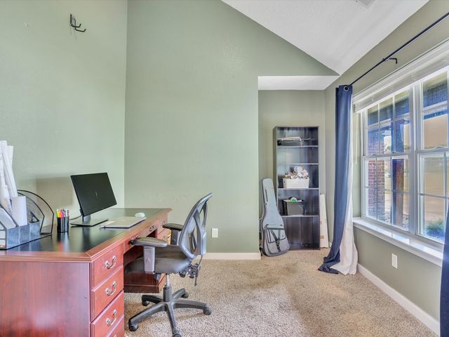 15067 Meadow Ridge Court, Nevada, TX 75173