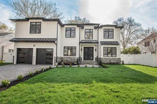 722 Erie Road, Paramus, NJ 07652