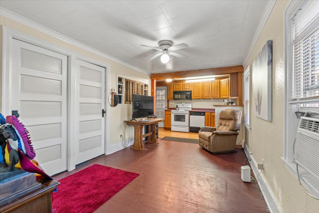 401 W Third Street, Buchanan City, MI 49107