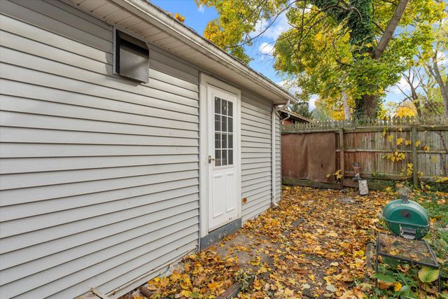 401 W Third Street, Buchanan City, MI 49107