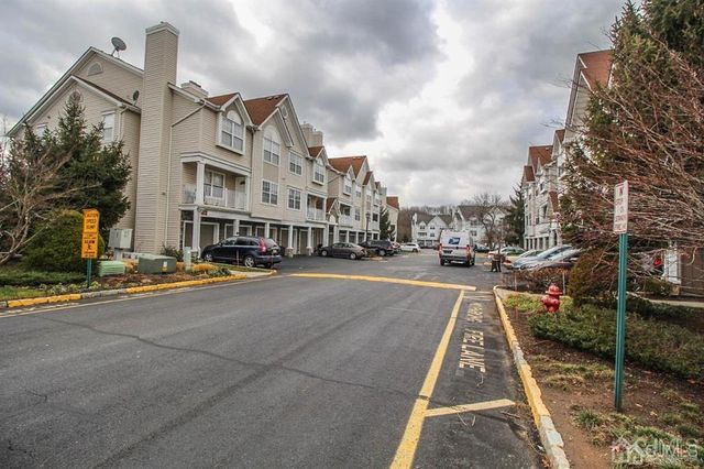 63 Prestwick Way, Edison, NJ 08820