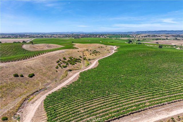 7160 Estrella, San Miguel, CA 93451