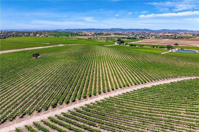 7160 Estrella, San Miguel, CA 93451