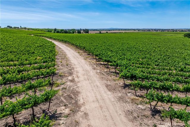 7160 Estrella, San Miguel, CA 93451