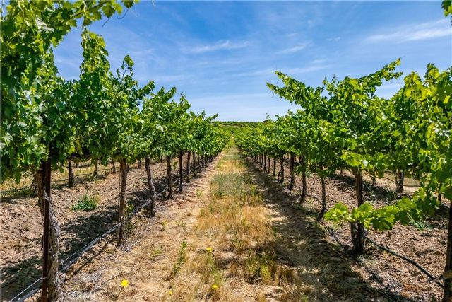 7160 Estrella, San Miguel, CA 93451