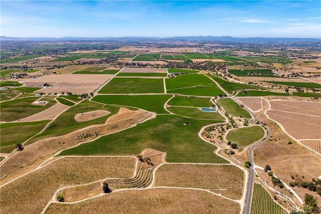 7160 Estrella, San Miguel, CA 93451