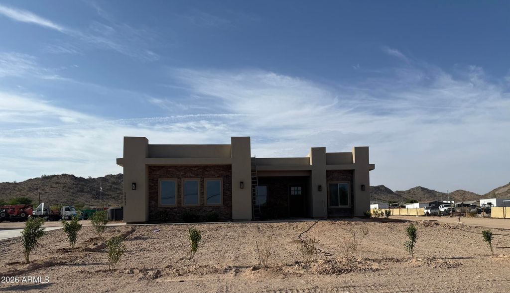 18815 W ARLINGTON Road, Buckeye, AZ 85326 — photo 2