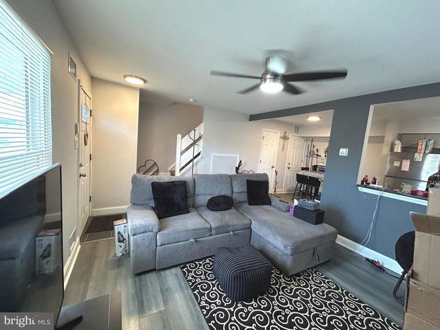 19 LAMONT CT, Sicklerville, NJ 08081