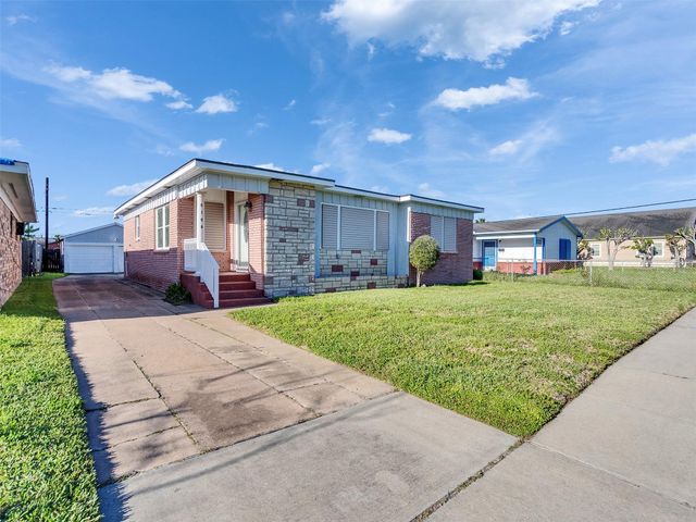 5108 Avenue L Street, Galveston, TX 77551