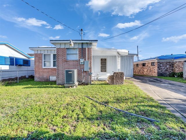 5108 Avenue L Street, Galveston, TX 77551