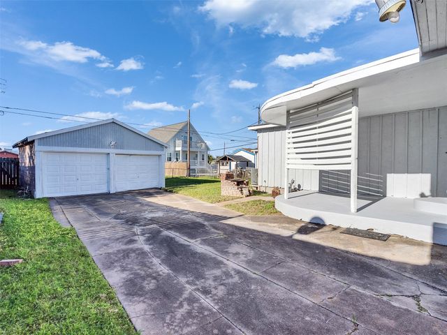 5108 Avenue L Street, Galveston, TX 77551