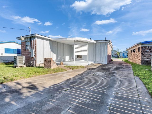 5108 Avenue L Street, Galveston, TX 77551