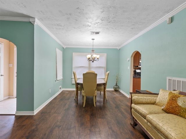 5108 Avenue L Street, Galveston, TX 77551