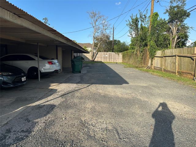1867 Florida Drive, Seabrook, TX 77586