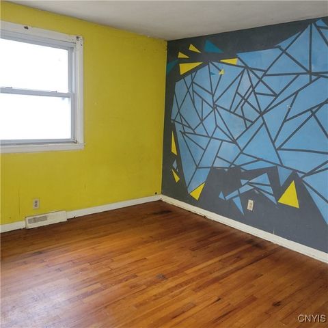 112 Conklin Avenue, Syracuse, NY 13206