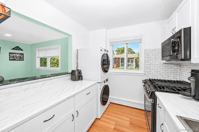 61 Adams 2A, Central Islip, NY 11722