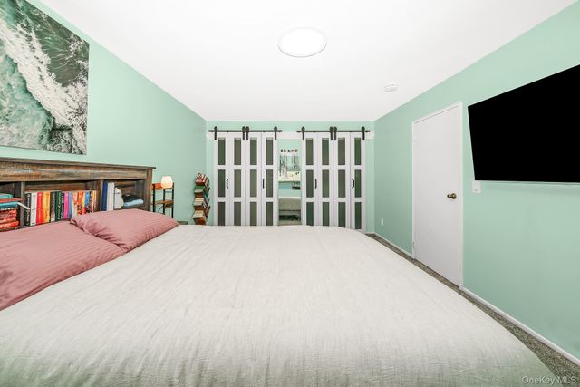 61 Adams 2A, Central Islip, NY 11722