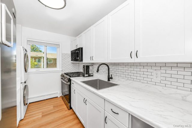 61 Adams 2A, Central Islip, NY 11722