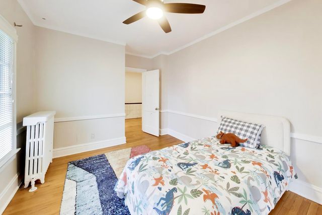 10041 S Hoyne Avenue, Chicago, IL 60643