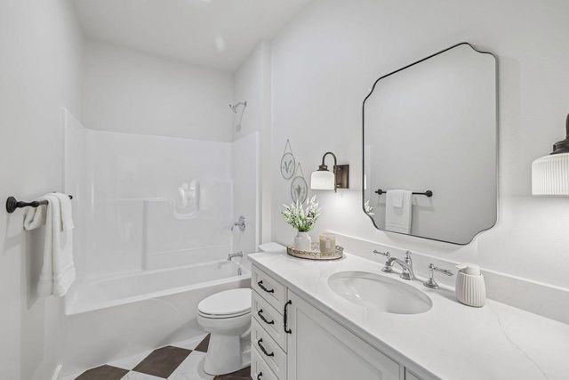 L28 Colton Way, Sun Prairie, WI 53590