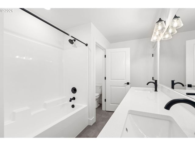821 Nw 175TH Way, Ridgefield, WA 98642