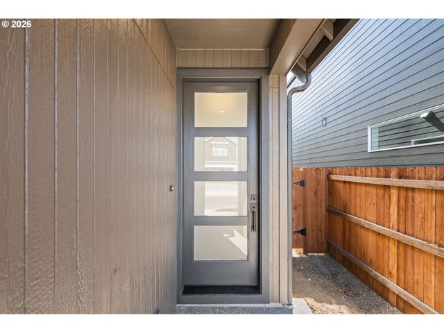 821 Nw 175TH Way, Ridgefield, WA 98642
