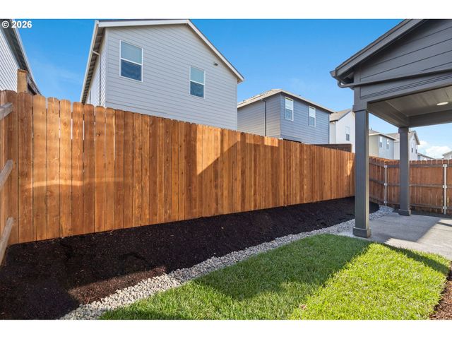 821 Nw 175TH Way, Ridgefield, WA 98642