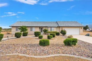 6271 Smoke Tree, Phelan, CA 92371