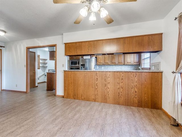 804 S 12th Street, Chickasha, OK 73018