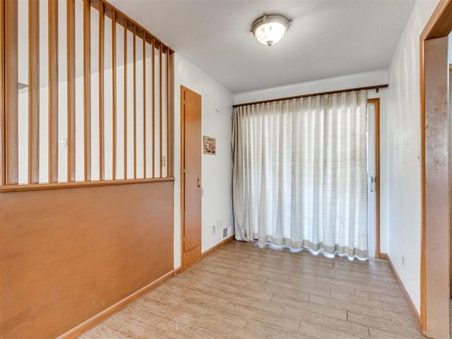 804 S 12th Street, Chickasha, OK 73018