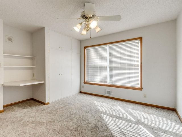 804 S 12th Street, Chickasha, OK 73018