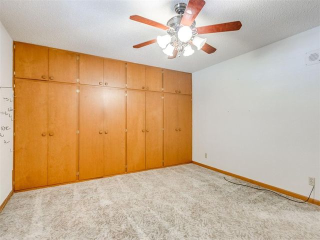 804 S 12th Street, Chickasha, OK 73018