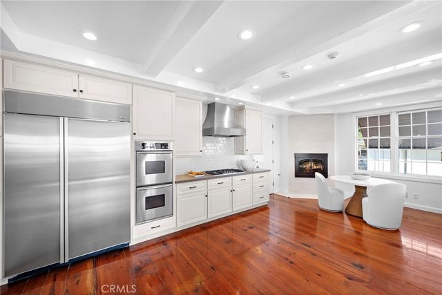 521 Kings Road, Newport Beach, CA 92663