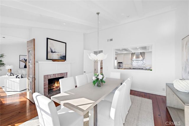 521 Kings Road, Newport Beach, CA 92663