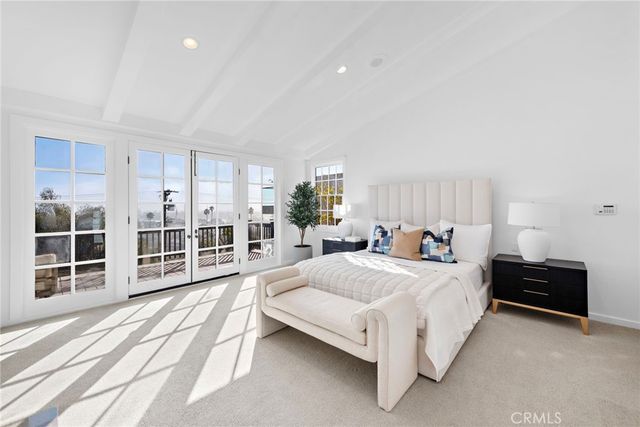521 Kings Road, Newport Beach, CA 92663