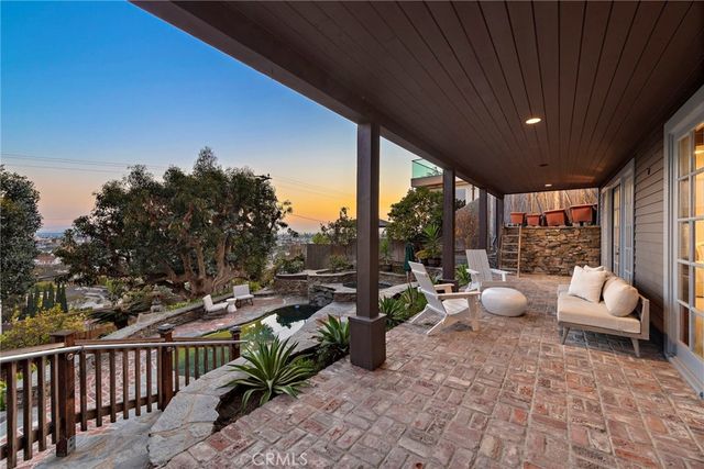 521 Kings Road, Newport Beach, CA 92663