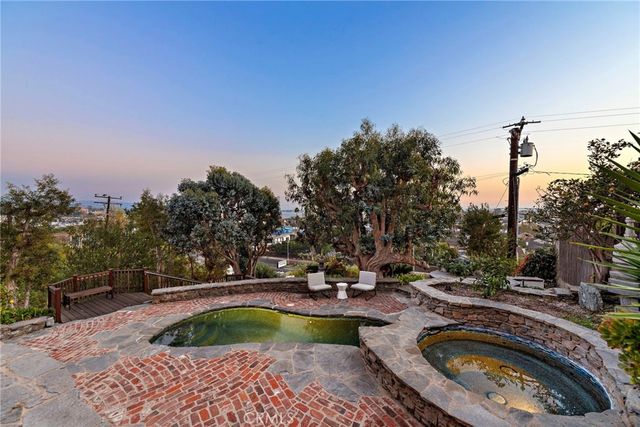 521 Kings Road, Newport Beach, CA 92663