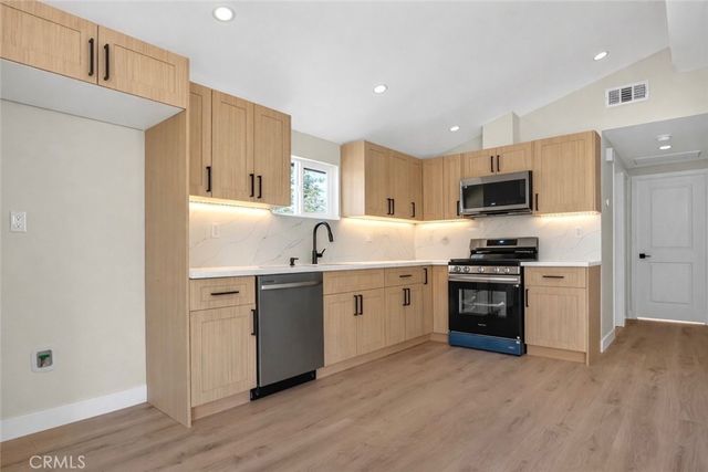 38639 Lilacview Avenue, Palmdale, CA 93550