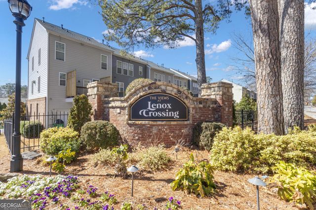 2165 Weldonberry Drive NE, Brookhaven, GA 30319