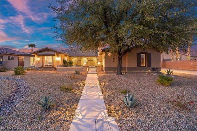 7100 Via Campanile Avenue, Las Vegas, NV 89131